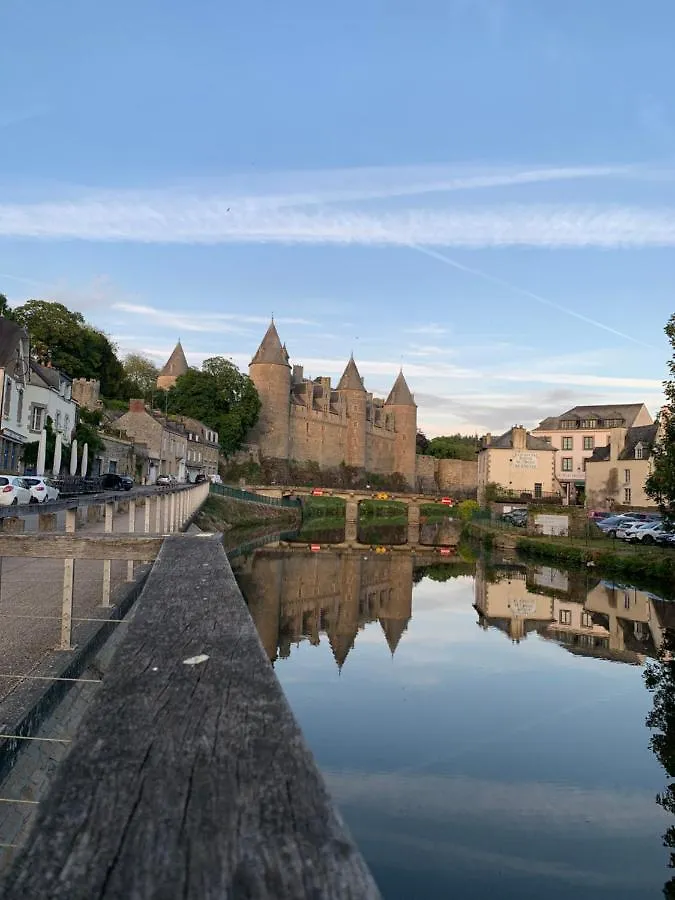 Guest house La Cour Des Ursulines Hotel Josselin